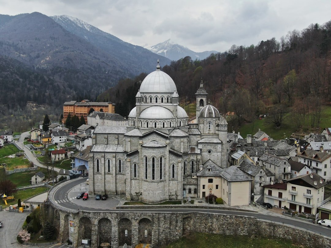 Discover Breathtaking Beauty on the Swiss-Italian Cable Car